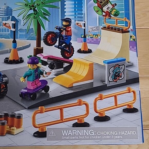 Lego City Skate Park Set 60290 Road Plate Skateboard Ramp - Picture 6 of 11